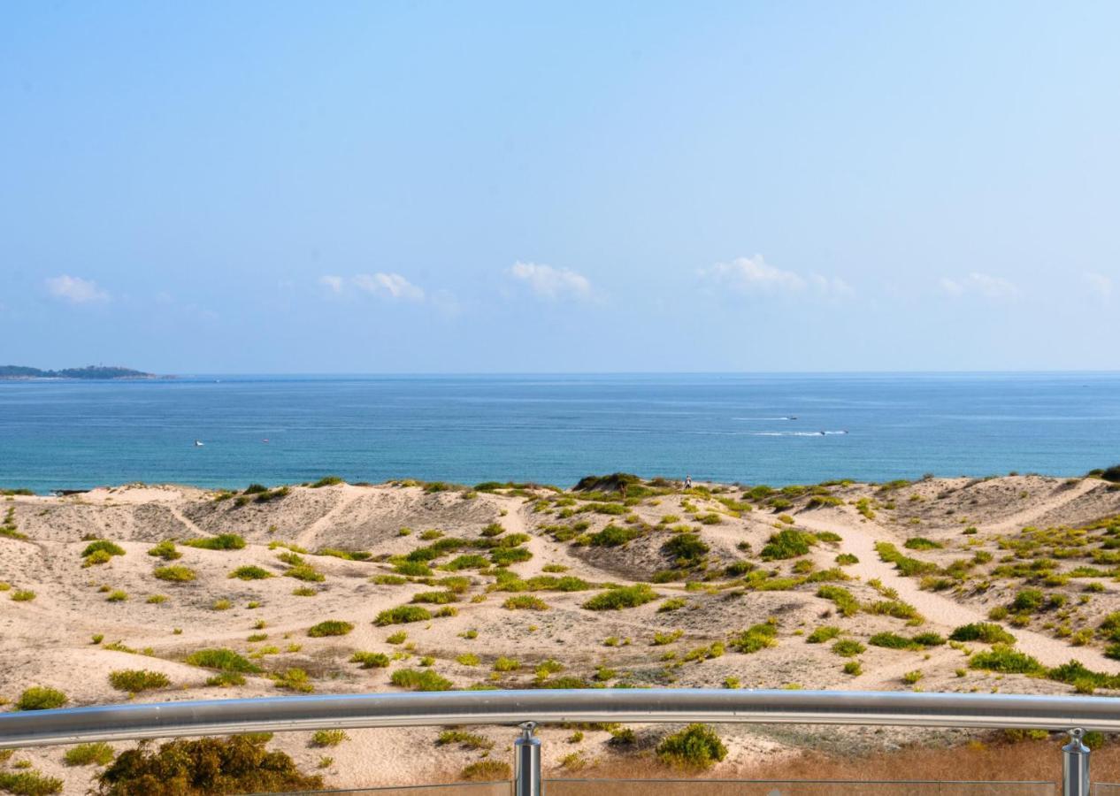 Sea View Apartment Free Parking Primorsko Luaran gambar